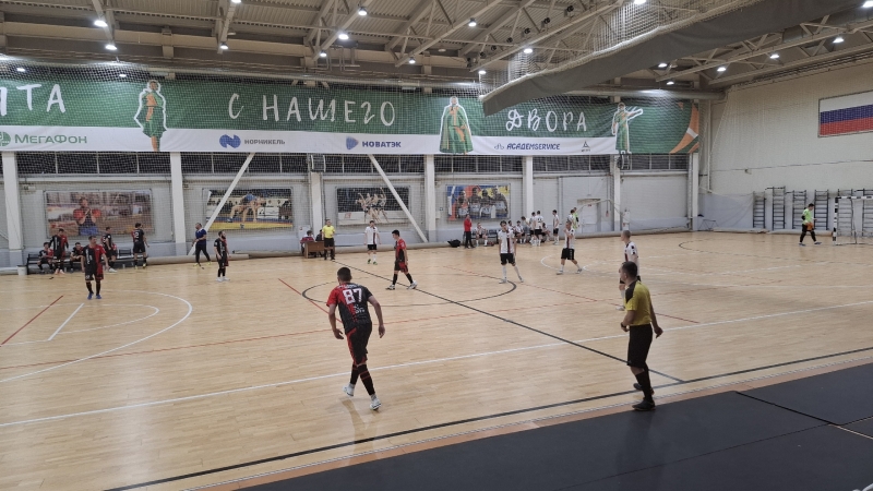 &hearts;️🖤 ФХНН - ПЕРЕВОЗСКОЕ ХПП - 5:1

📍 Голы: Петросов-2, Исрафилов,..