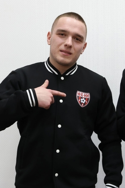 ❤🖤 Поздравляем!
ДЕНИСУ СКВОРЦОВУ - 19!
👉 24 июня исполнилось 19..